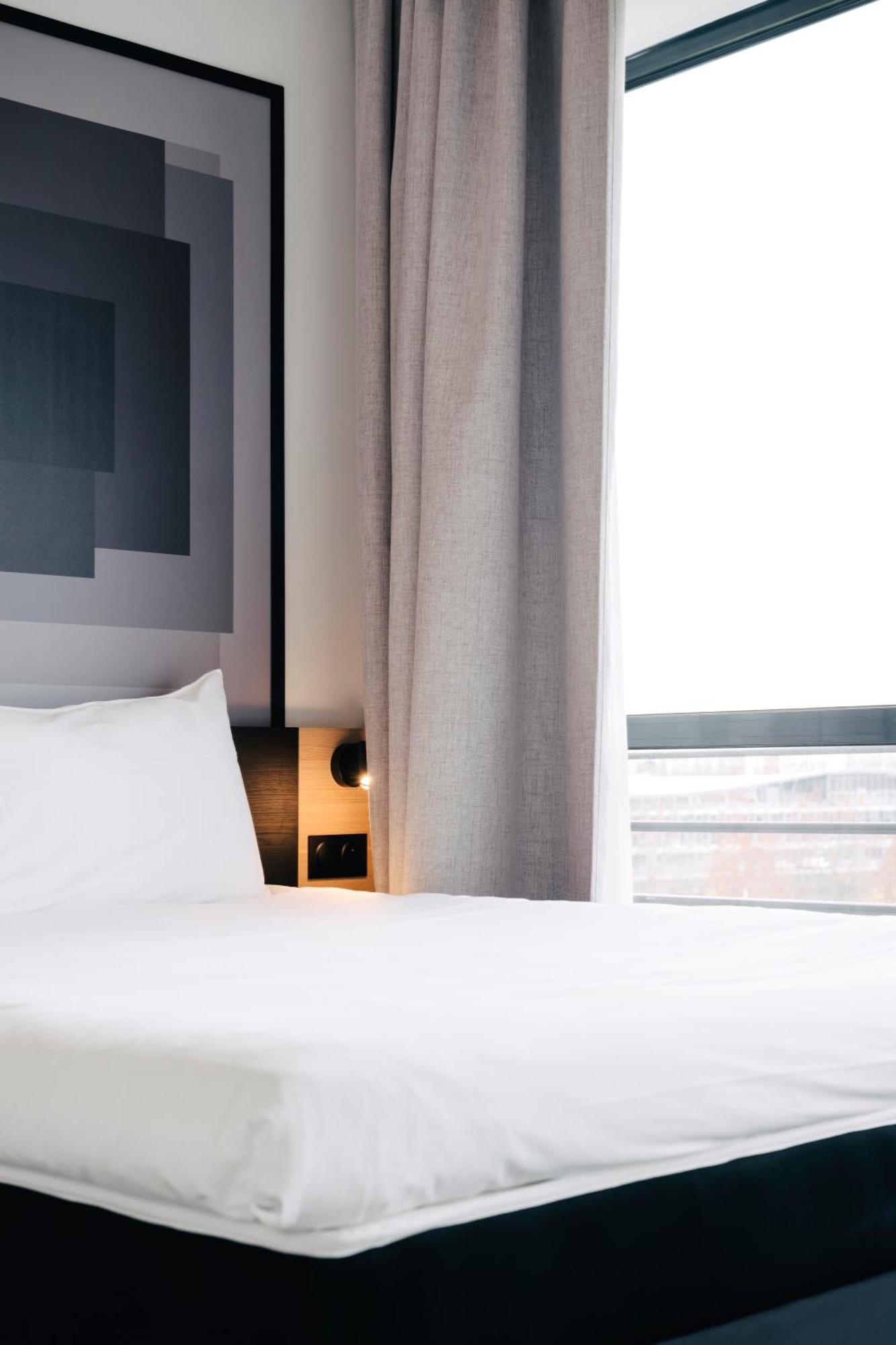 Ibis Rouen Centre Rive Droite Pasteur Hotel Exterior photo